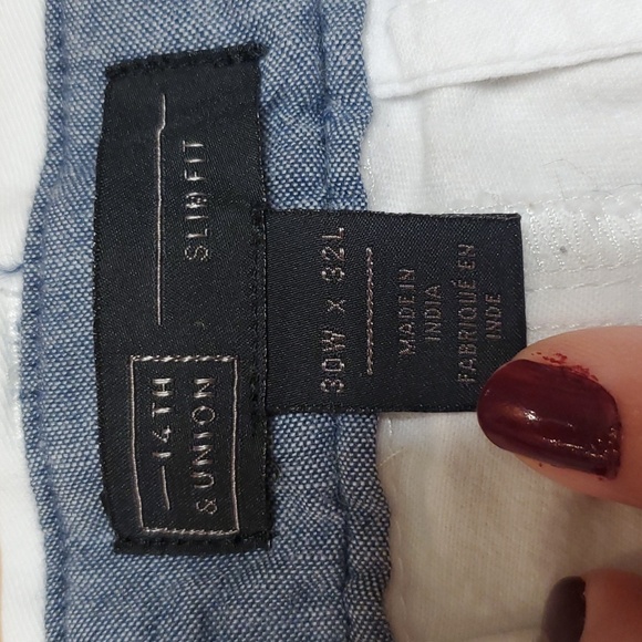 14th &Union Men's slim fit white pants - 30Wx32L- good used condition- SFH - Picture 2 of 11